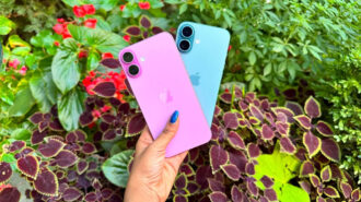 Tuyệt chiêu chọn màu iPhone ‘phát tài phát lộc’ cho người mệnh Hỏa: Đừng bỏ lỡ nếu muốn vận số ‘nở hoa’