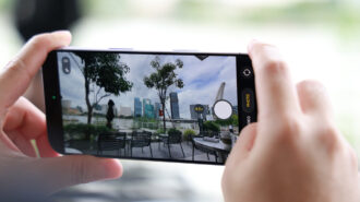 Camera góc siêu rộng là gì? Tác dụng, cách dùng trên iPhone, iPhone nào có camera góc siêu rộng?