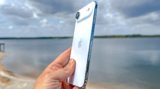 Cấu hình iPhone Air chi tiết nhất, cùng xem sức mạnh ẩn sau thiết kế titan siêu mỏng 5.6 mm