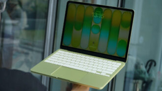 Đánh giá chi tiết MacBook Neo 2026: Khi Apple ‘bình dân’ giấc mơ sang chảnh, liệu chip iPhone có làm nên chuyện?